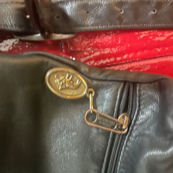 Genuine Soft Leather Vintage White Mountain Crossbody Purse - Picture 4 of 4